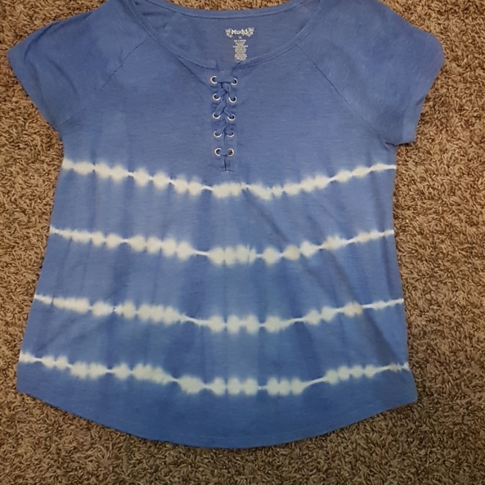Girls mudd t-shirt